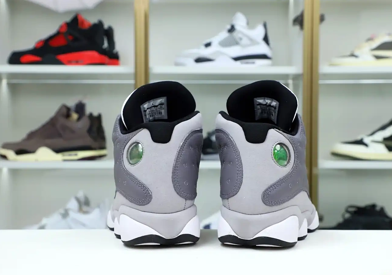 -414571-016 GREY' JORDAN RETRO 13 'ATMOSPHERE AIR 0401